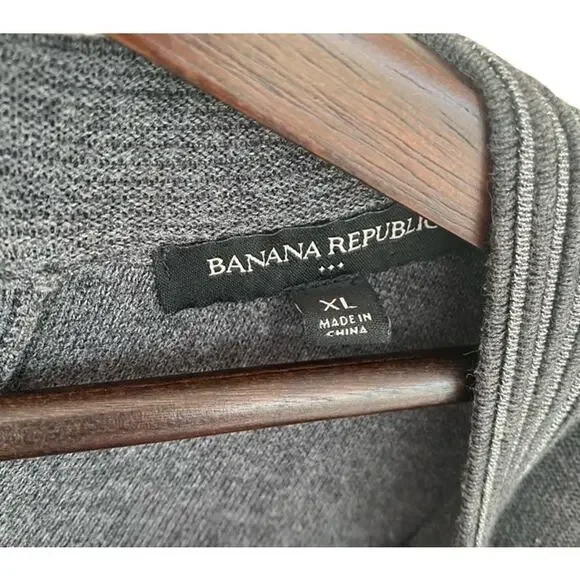Banana Republic Dark Gray Sweater - XL - Picture 4 of 4